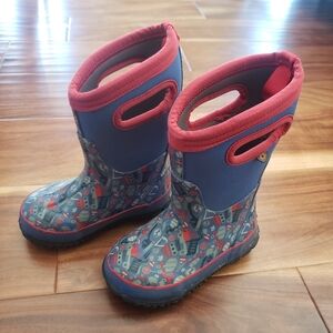 BOGS Classic Kids Boots - Blue and Red